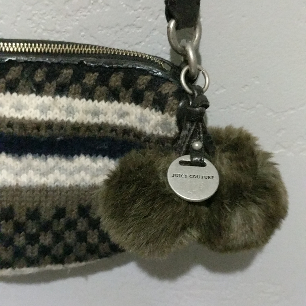 Juicy Couture PomPom Crossbody Bag - Picture 4 of 16